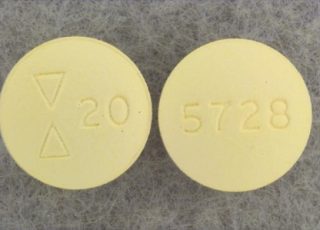 Famotidine 20 mg Film Coated Tablet Bottle 100 Tablets