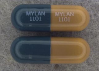Prazosin HCl 1 mg Capsule Bottle 100 Capsules