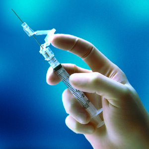 Syringe with Hypodermic Needle SafetyGlide? 3 mL 23 Gauge 1 Inch Detachable Needle Sliding Safety Needle