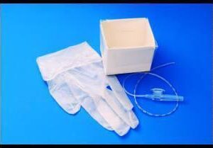 Suction Catheter Kit AirLife? Cath-N-Glove? 8 Fr. NonSterile